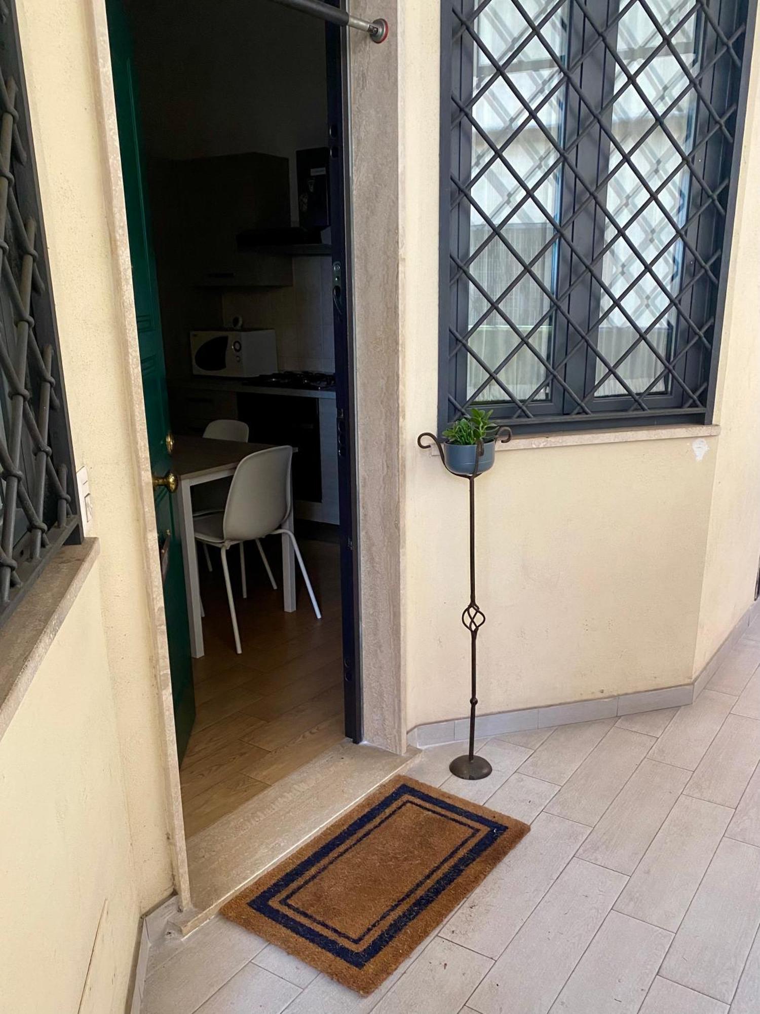 Rea Silvia Apartment *